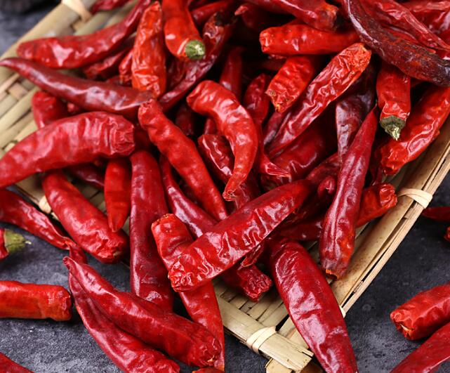 進口干辣椒報關檢測什么指標？(干辣椒清關檢測哪些指標)